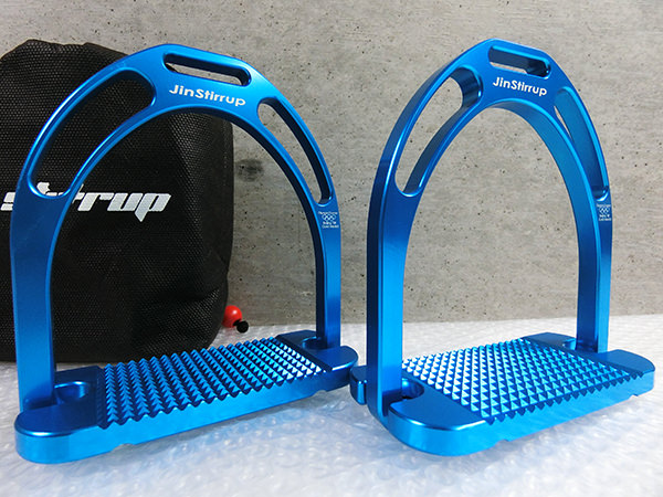 未使用 Jinstirrup ジンストラップ 鐙 乗馬用品