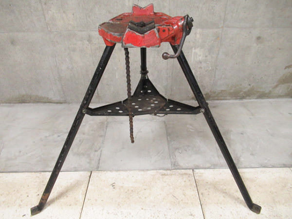 チェーンバイス