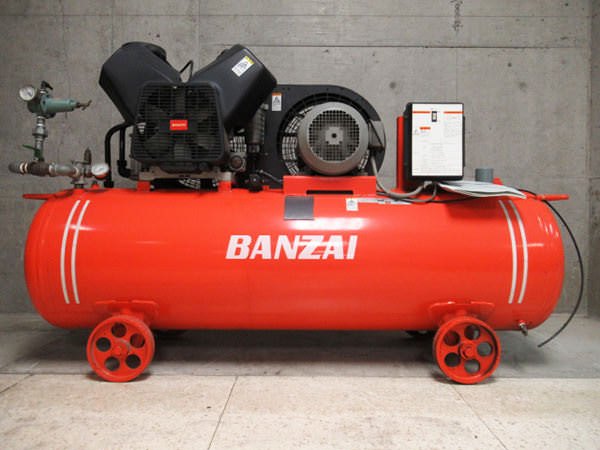 バンザイのエアーコンプレッサー、CT-237LQBを買取致しました！