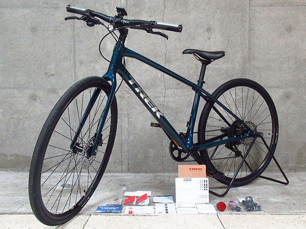 トレックのクロスバイク、FX Sport Carbon 4 2021年モデル Sサイズ 
