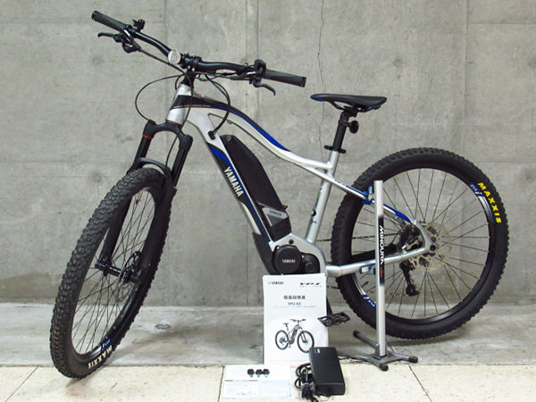 ヤマハ 電動アシスト YPJ-XC PB65XCM  Mサイズ