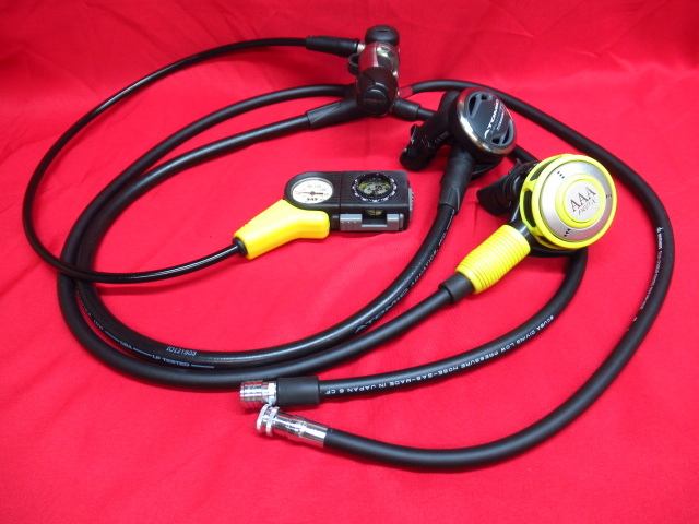 ATOMICアトミック AQUATICS TITANIUM T1X チタンレギュレータ