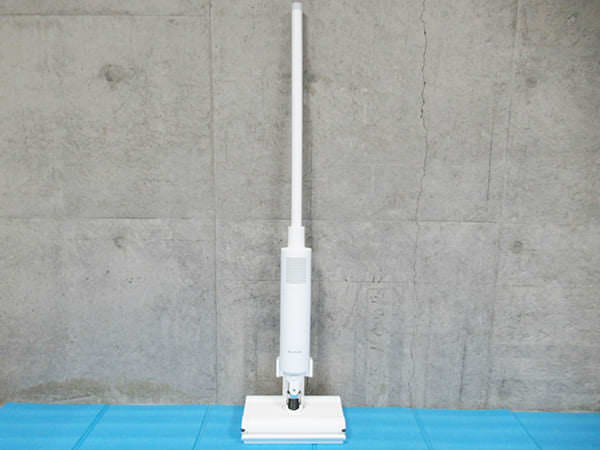 BALMUDA バルミューダ TheCleaner 掃除機 充電式 専用ノズルセット付 C01A